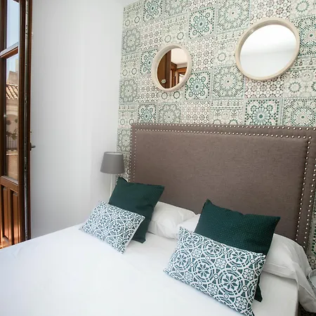 Feelathome Martires Malaga