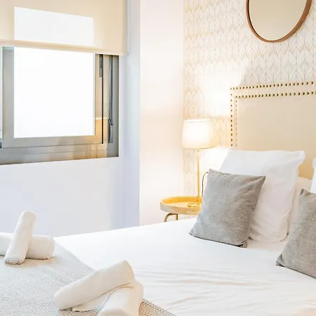 Feelathome Martires Apartament *