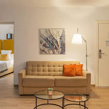 Feelathome Martires Apartament